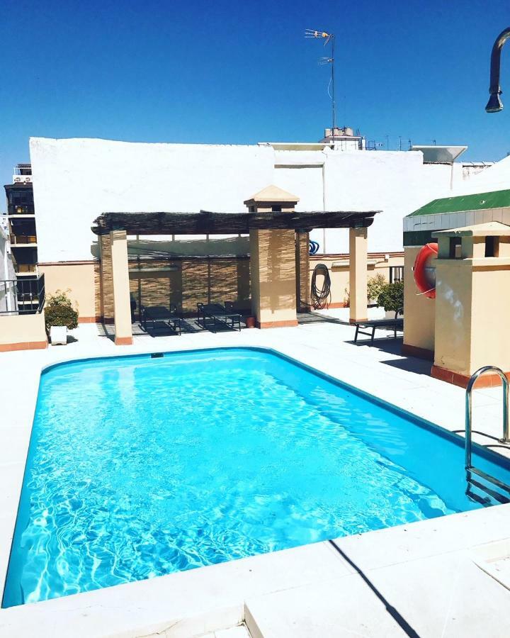 מאלגה Agua IV & Seasonal Pool By Ele Apartments מראה חיצוני תמונה